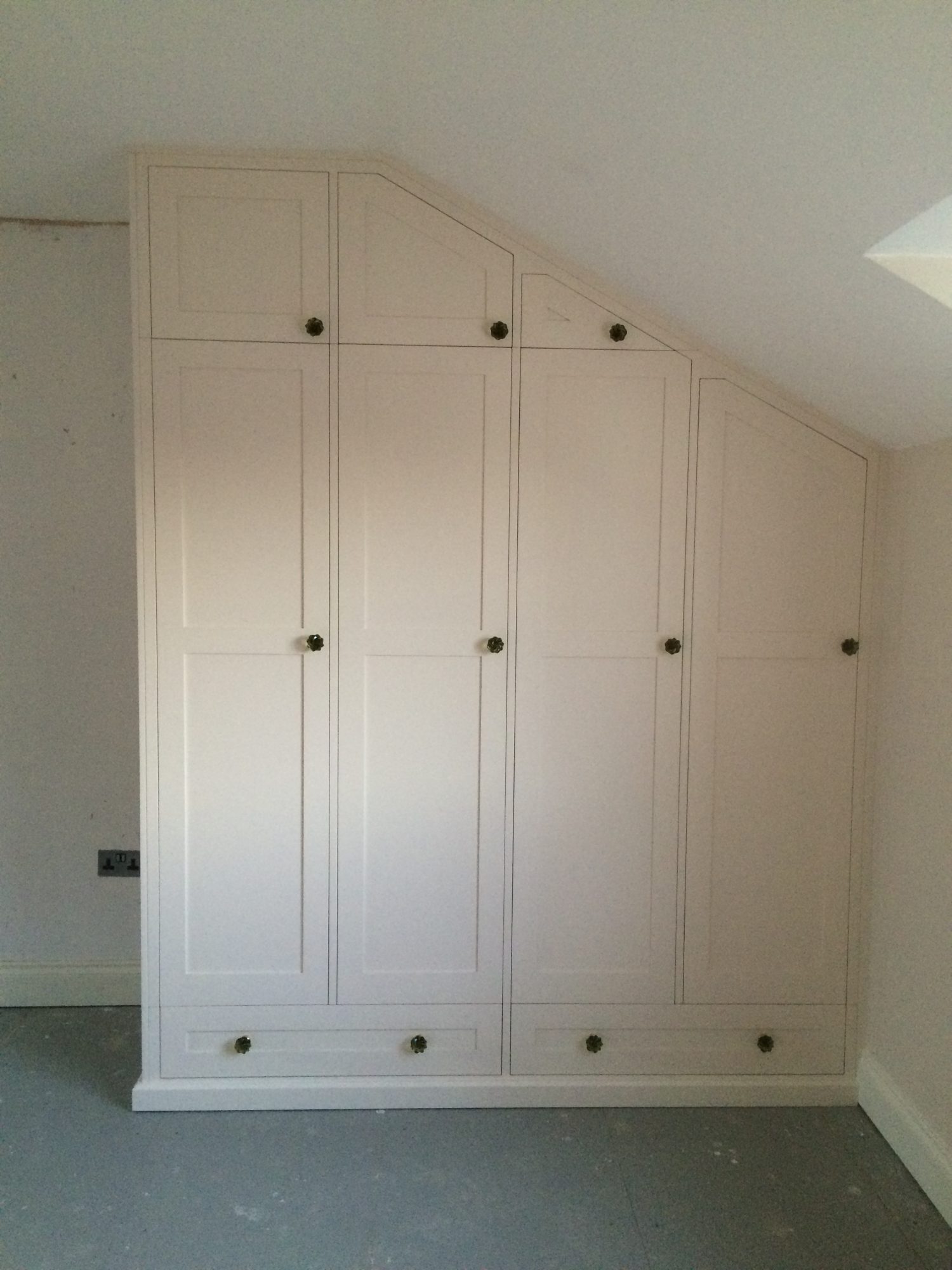 Fitted right hand wardrobe
