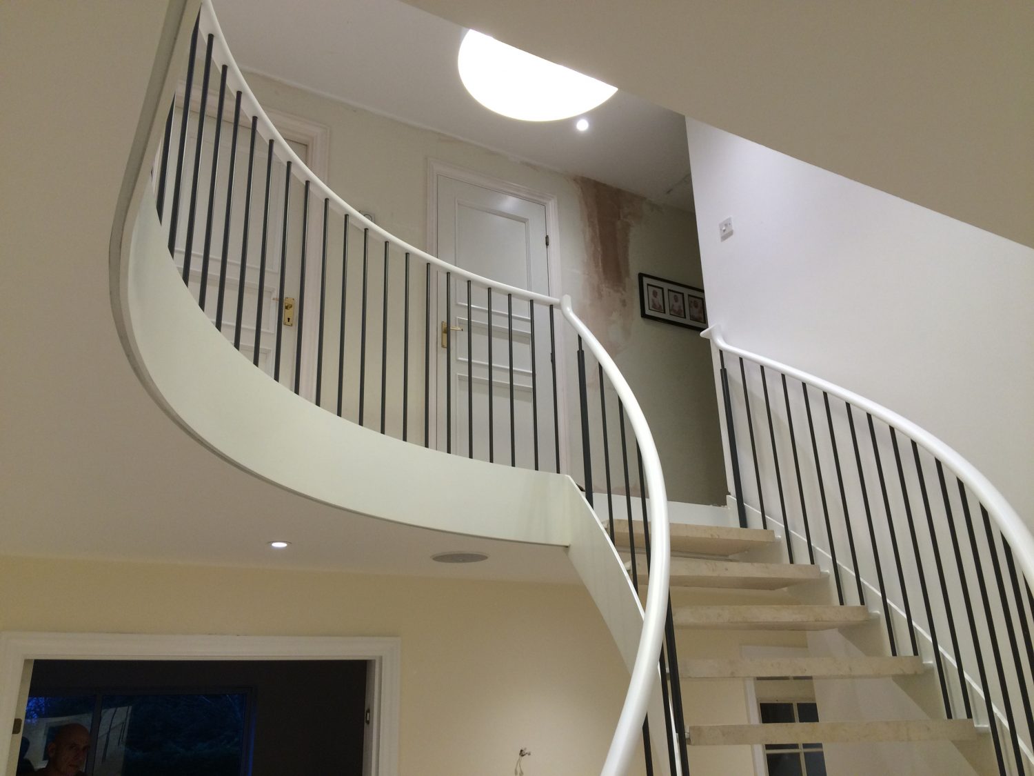 Curved Staicase Handrail with Curved Landing