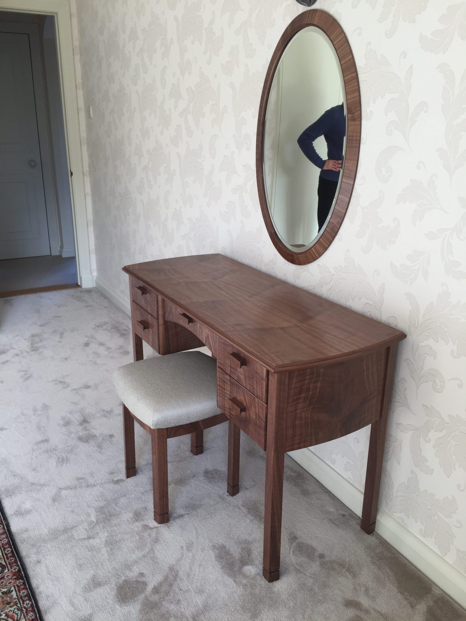 Ripple Walnut Dressing Table with Stool and Oval Mirror