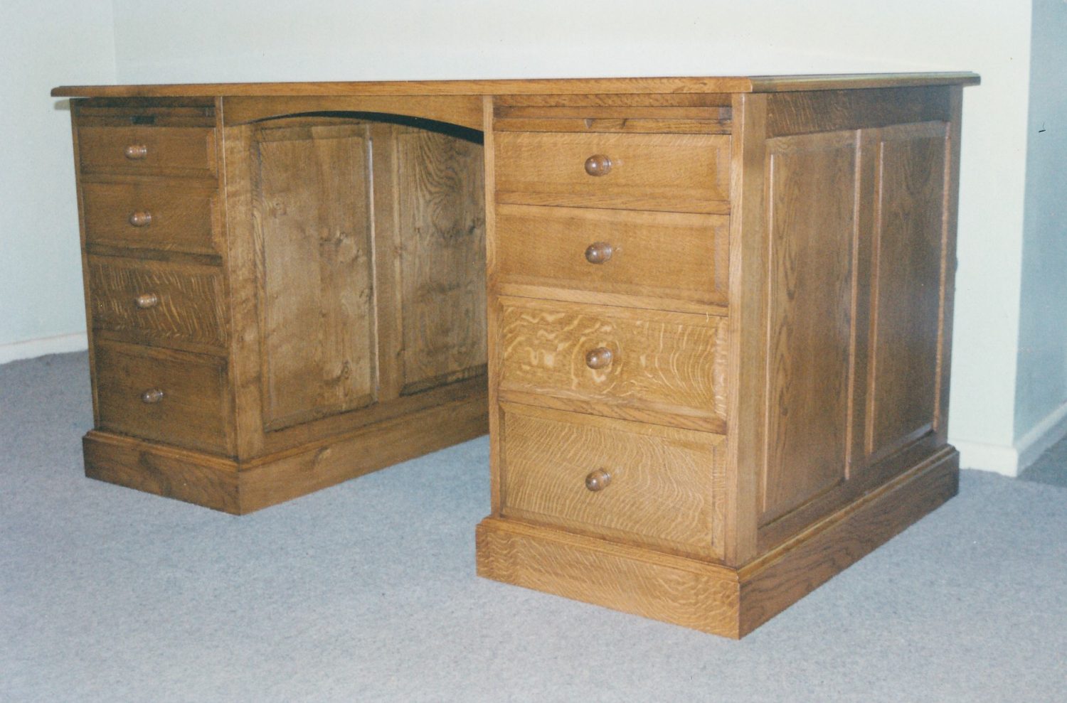 Oak Pedestal Desk with Centre Drawer Removed for Improved Leg Room